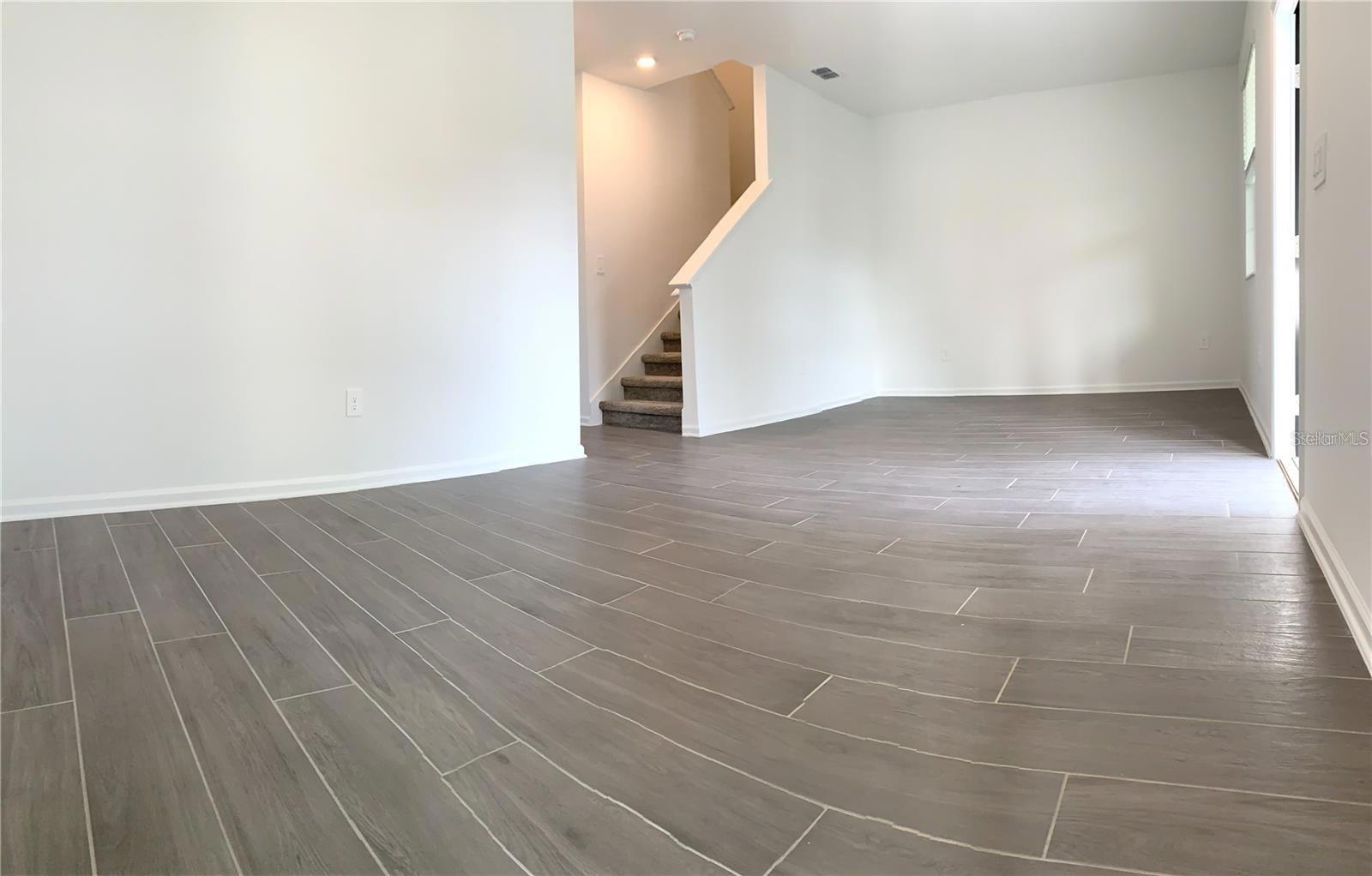 STOREY GROVE PHASE 4 - Residential Lease