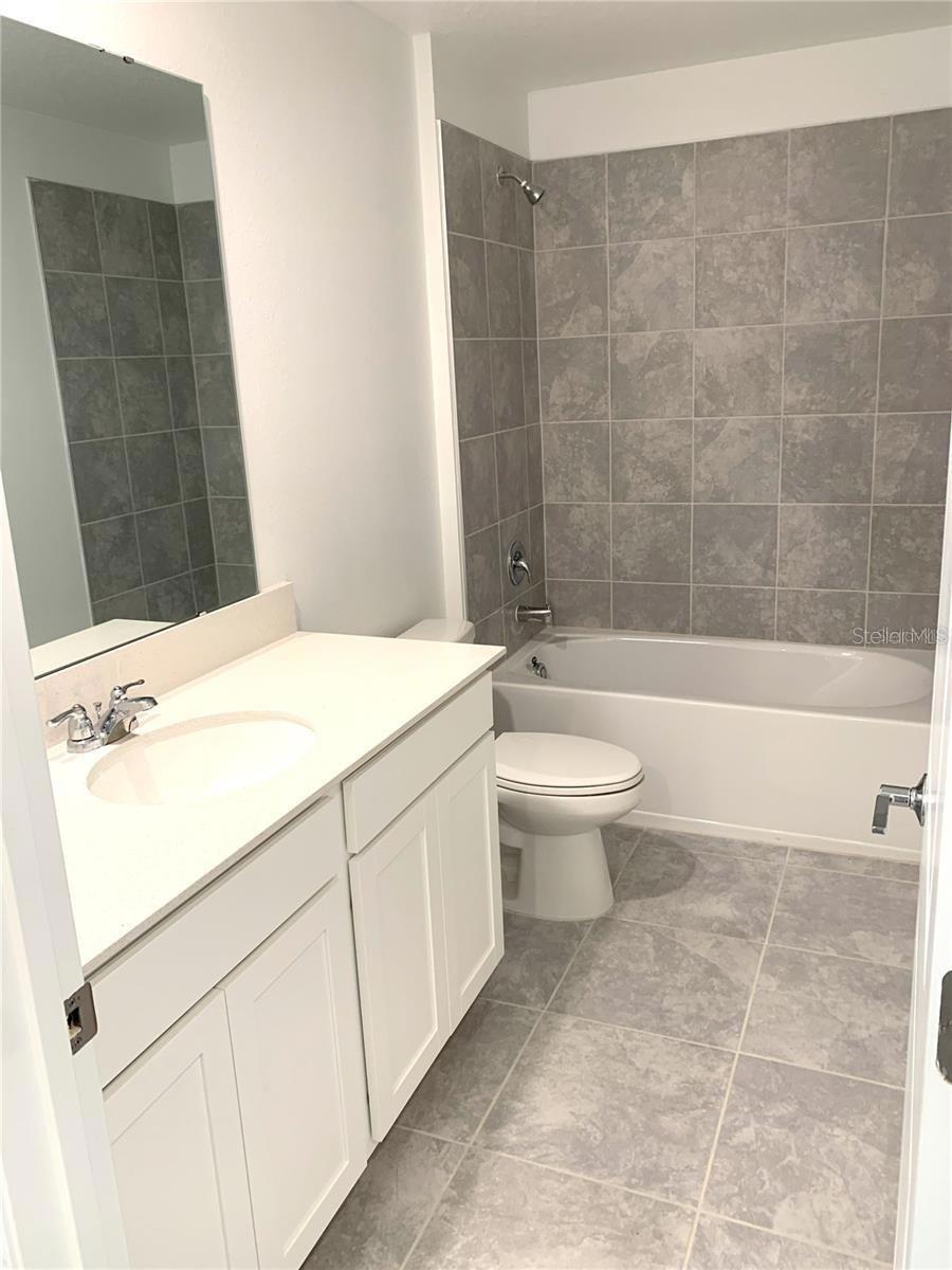 STOREY GROVE PHASE 4 - Residential Lease