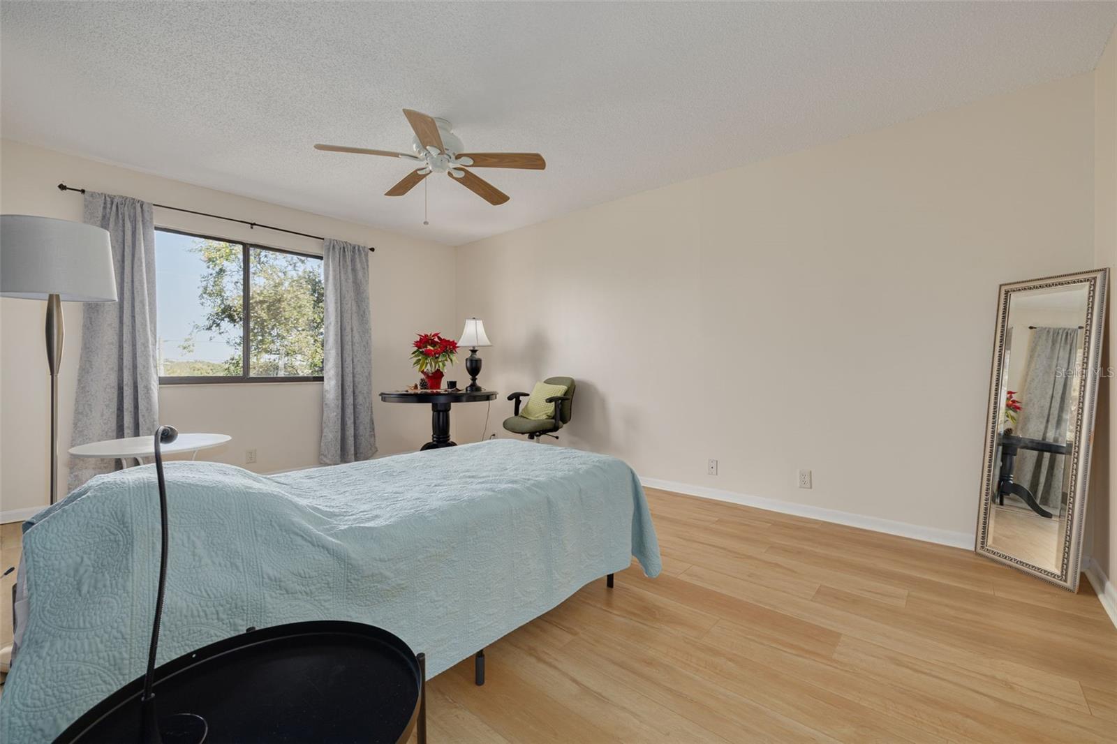 IMPERIAL PINES CONDO - Residential