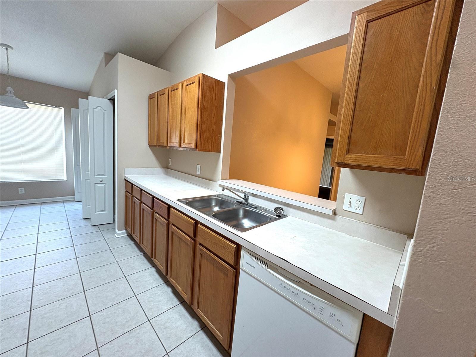 12412 CEDARFIELD DRIVE