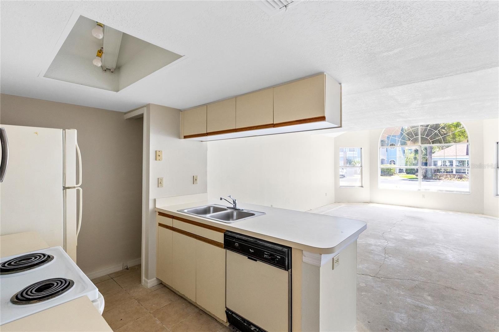 VILLAS AT SOMERSET - Residential