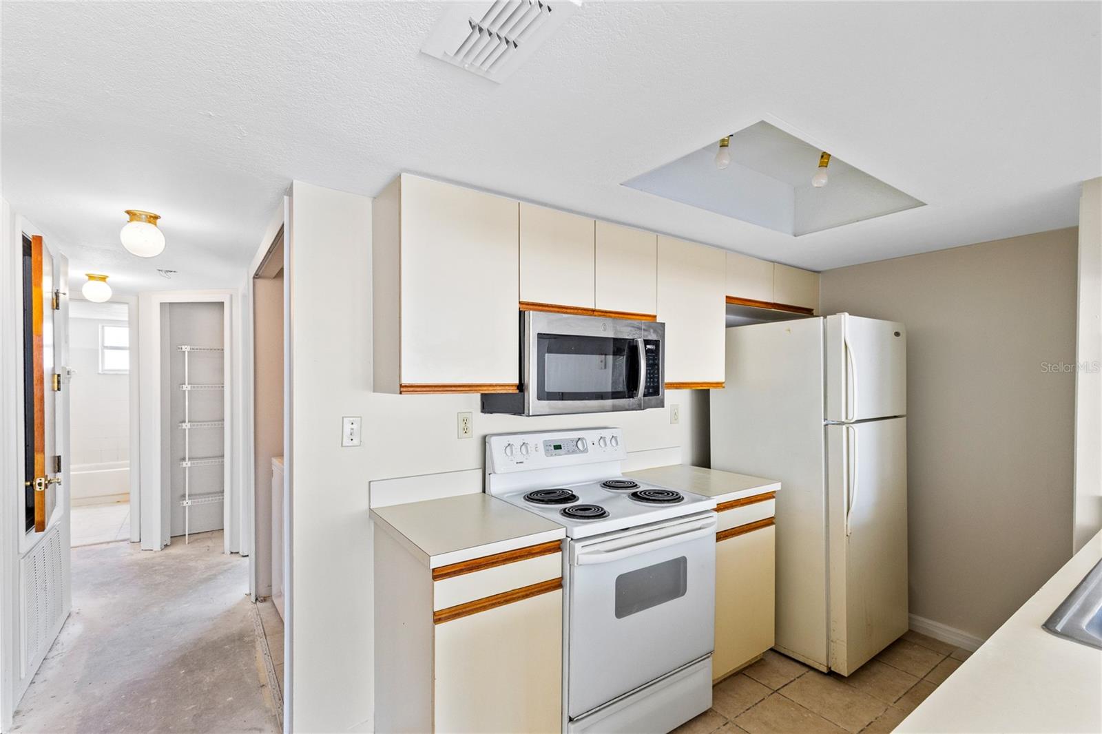 VILLAS AT SOMERSET - Residential