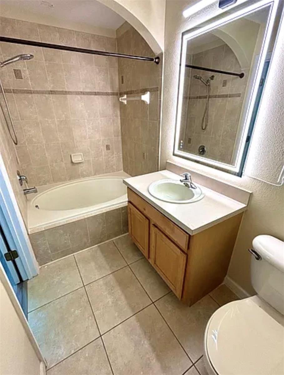 TIMBER POINTE-PH 01 - Residential