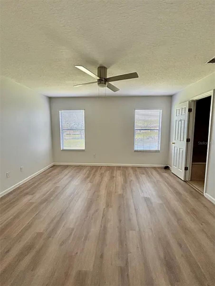 TIMBER POINTE-PH 01 - Residential