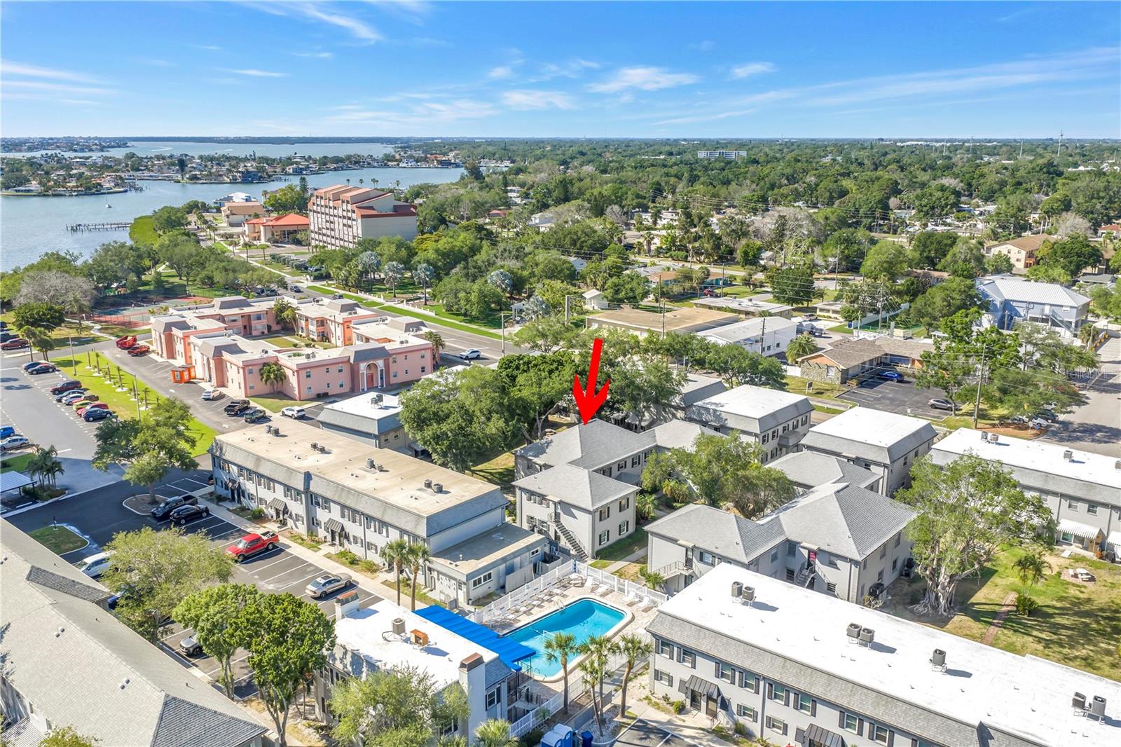 LES CHATEAUX CONDO - Residential