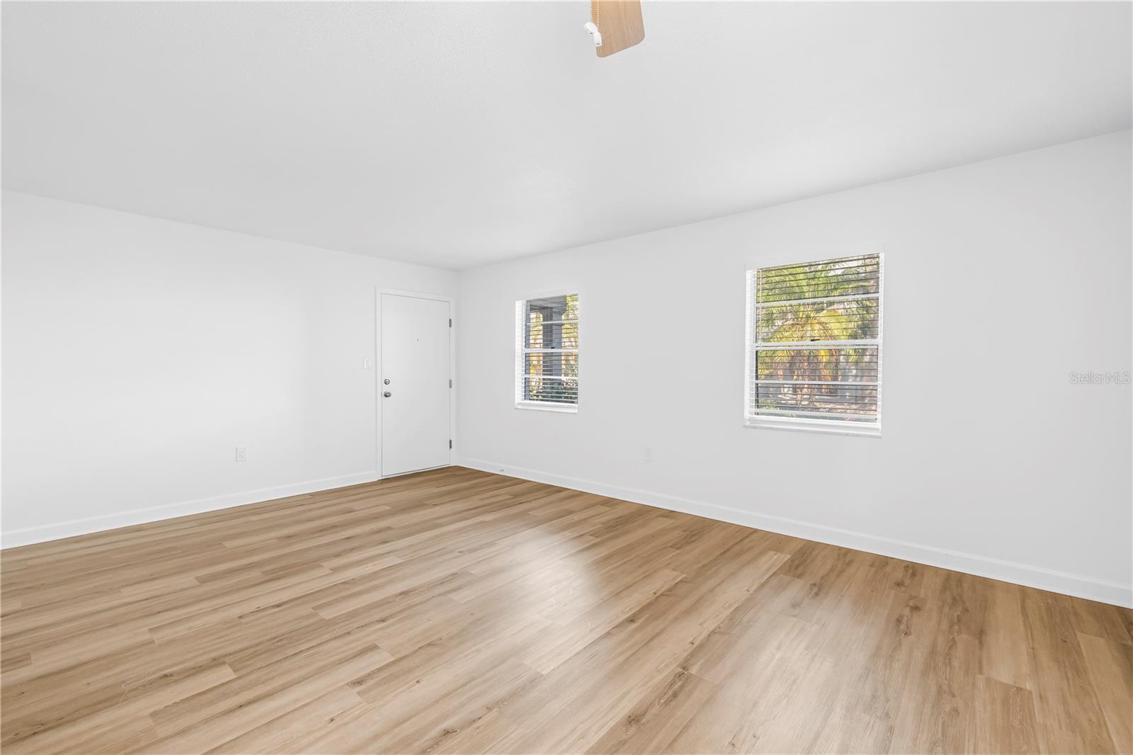 LES CHATEAUX CONDO - Residential
