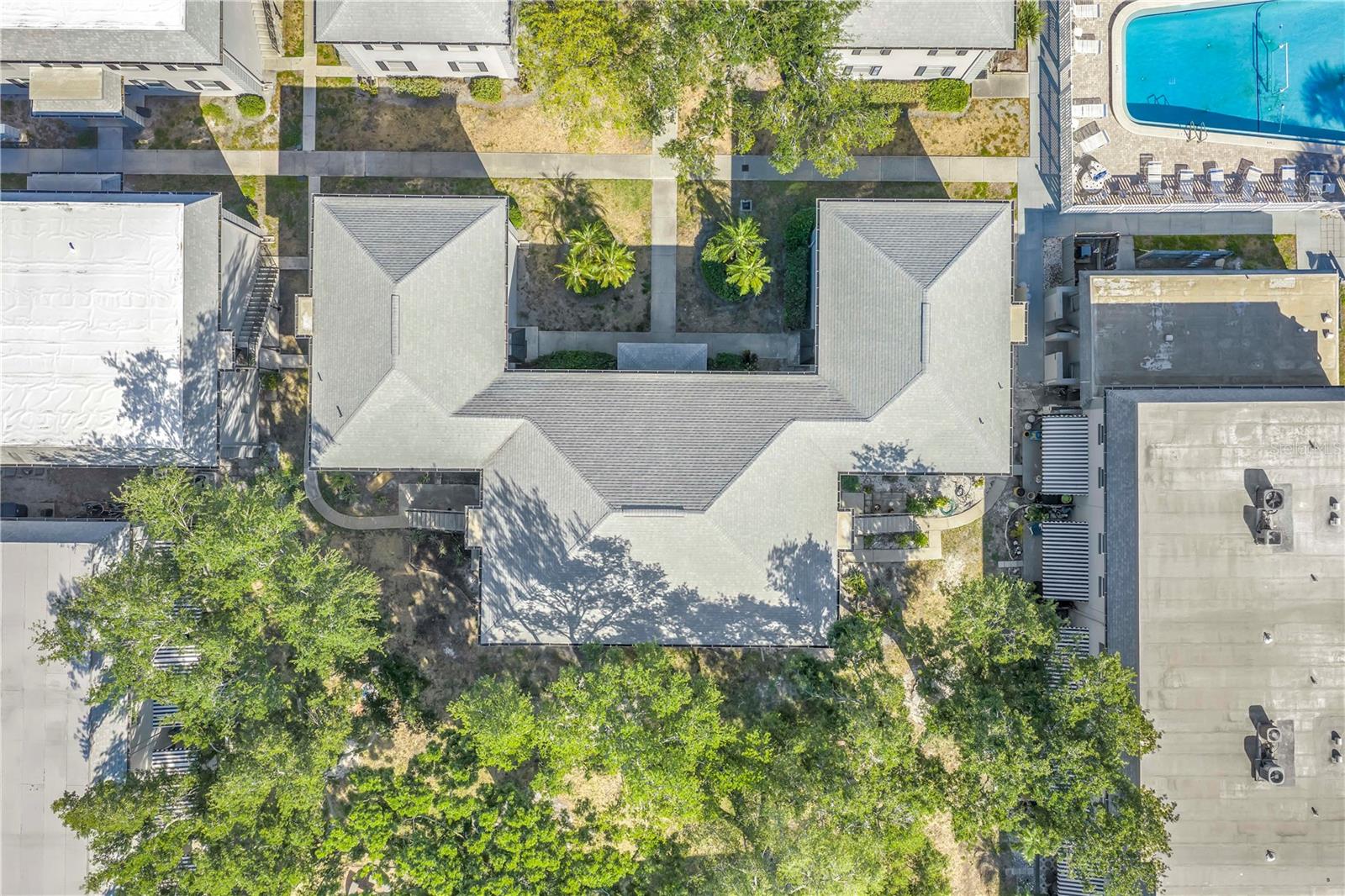 LES CHATEAUX CONDO - Residential