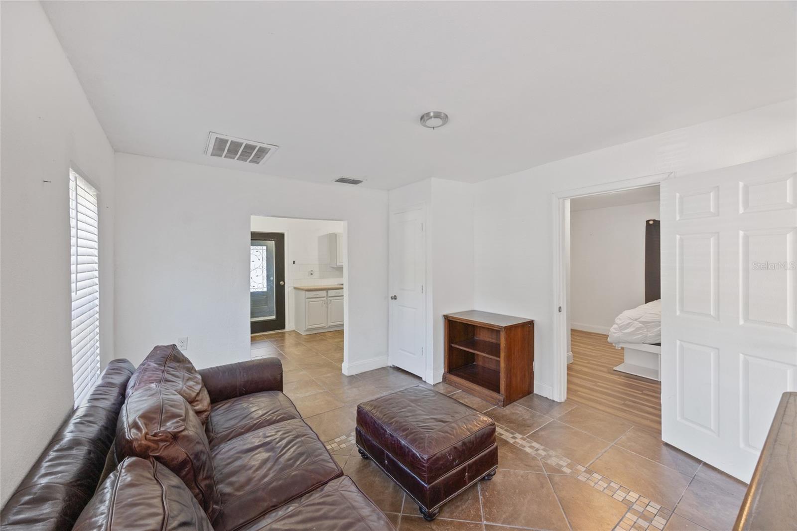 PINEHURST 8 PG 10 - Residential