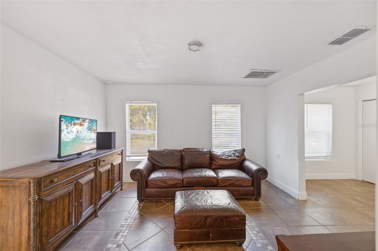 PINEHURST 8 PG 10 - Residential