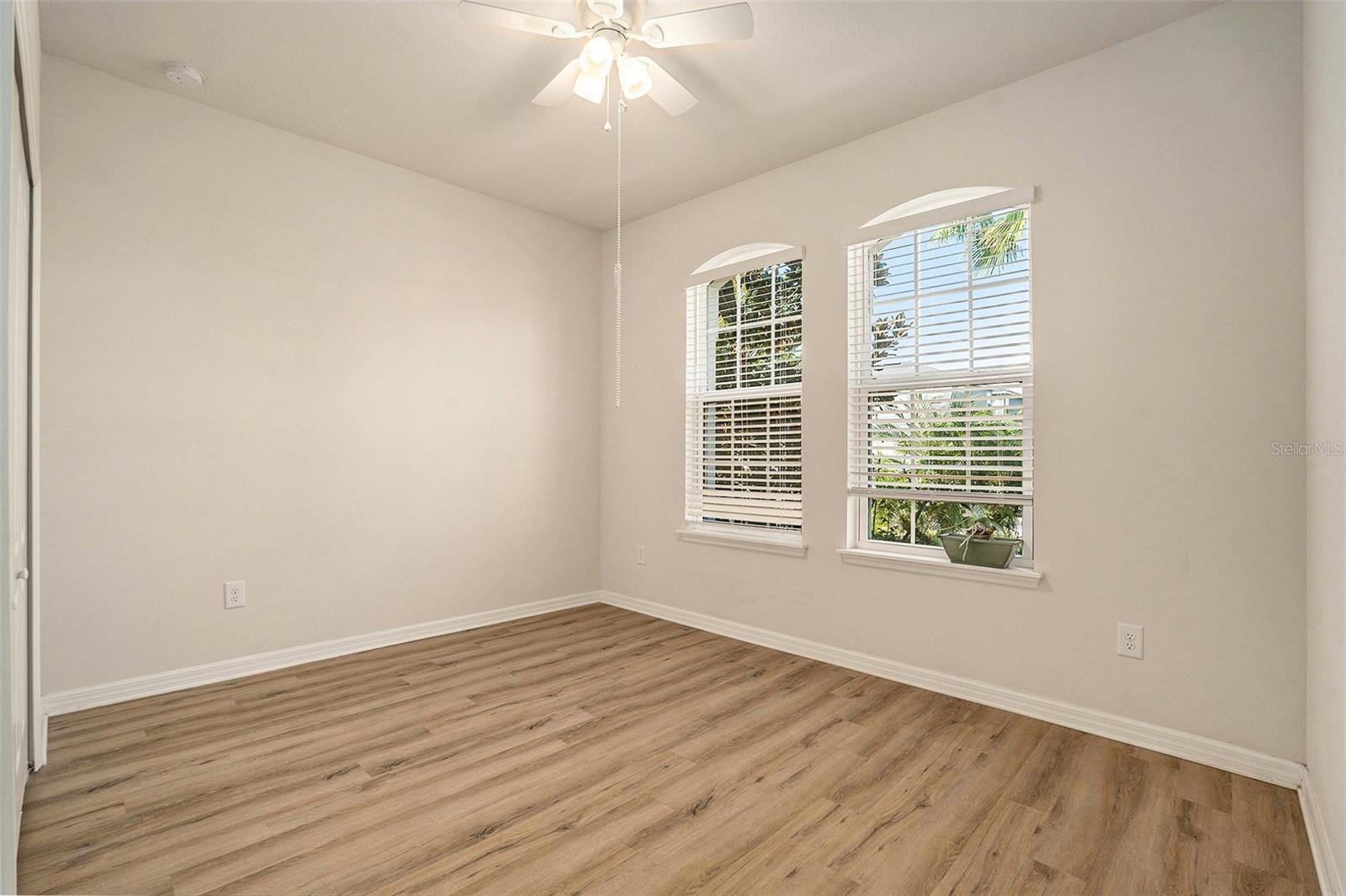 LUCAYA LAKE CLUB PH 3 - Residential