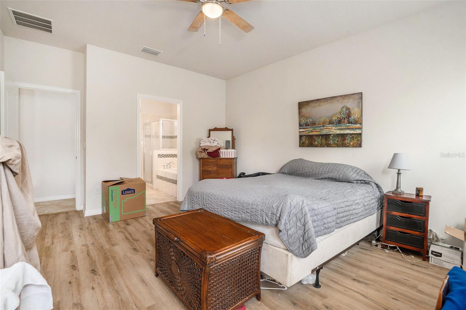 LUCAYA LAKE CLUB PH 3 - Residential