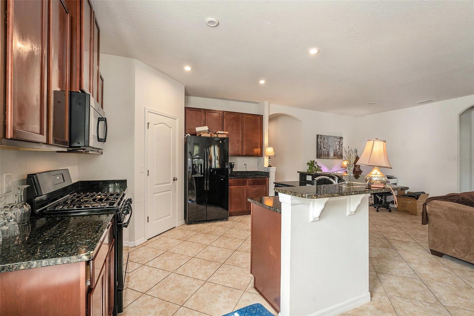 LUCAYA LAKE CLUB PH 3 - Residential