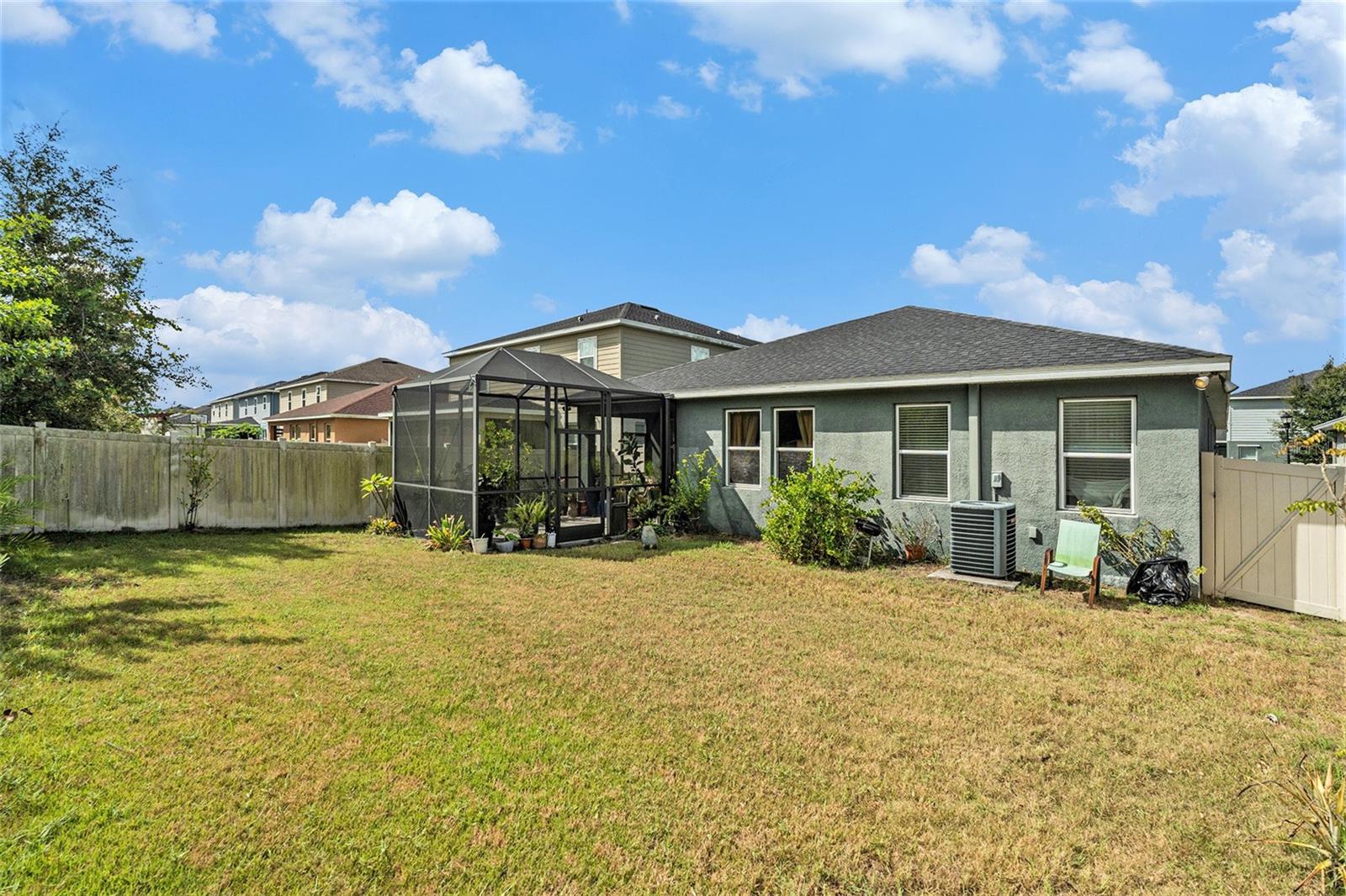 LUCAYA LAKE CLUB PH 3 - Residential