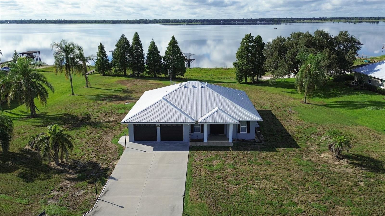 7884 N LAKE BUFFUM SHORES ROAD