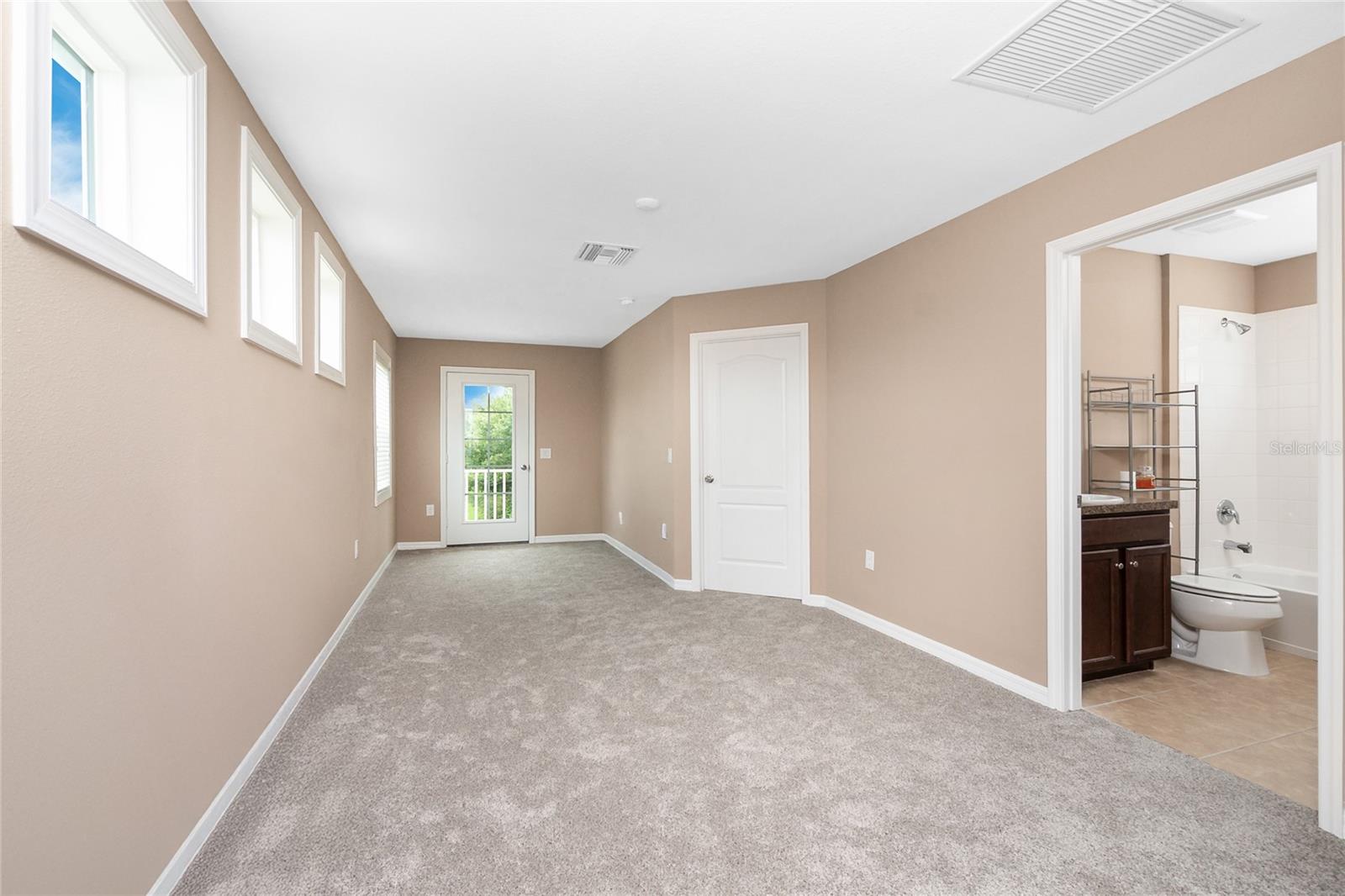 GRAND PALM PH 1AA - Residential Lease