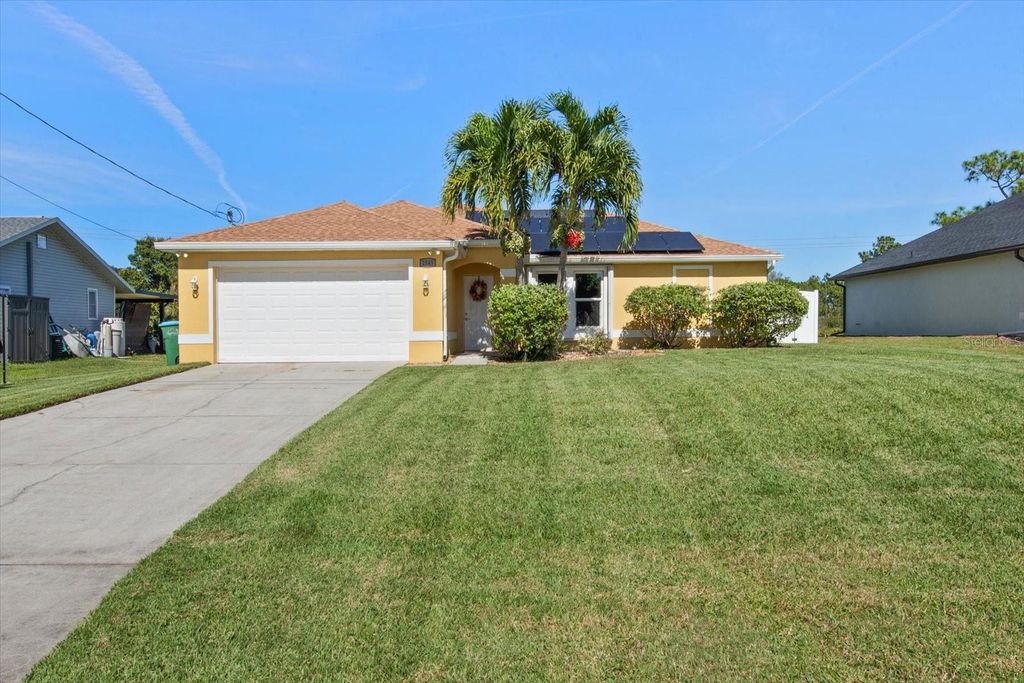 Photo of 2041 NE 28th Street, Cape Coral, FL 33909 (MLS # TB8448180)