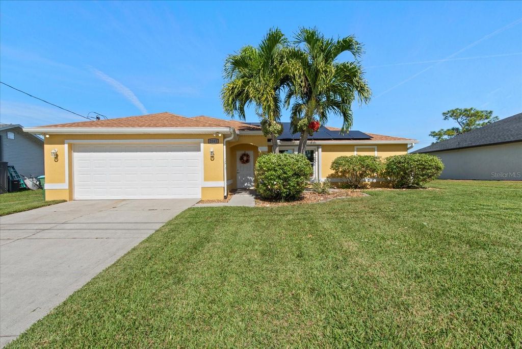 Photo of 2041 NE 28th Street, Cape Coral, FL 33909 (MLS # TB8448180)