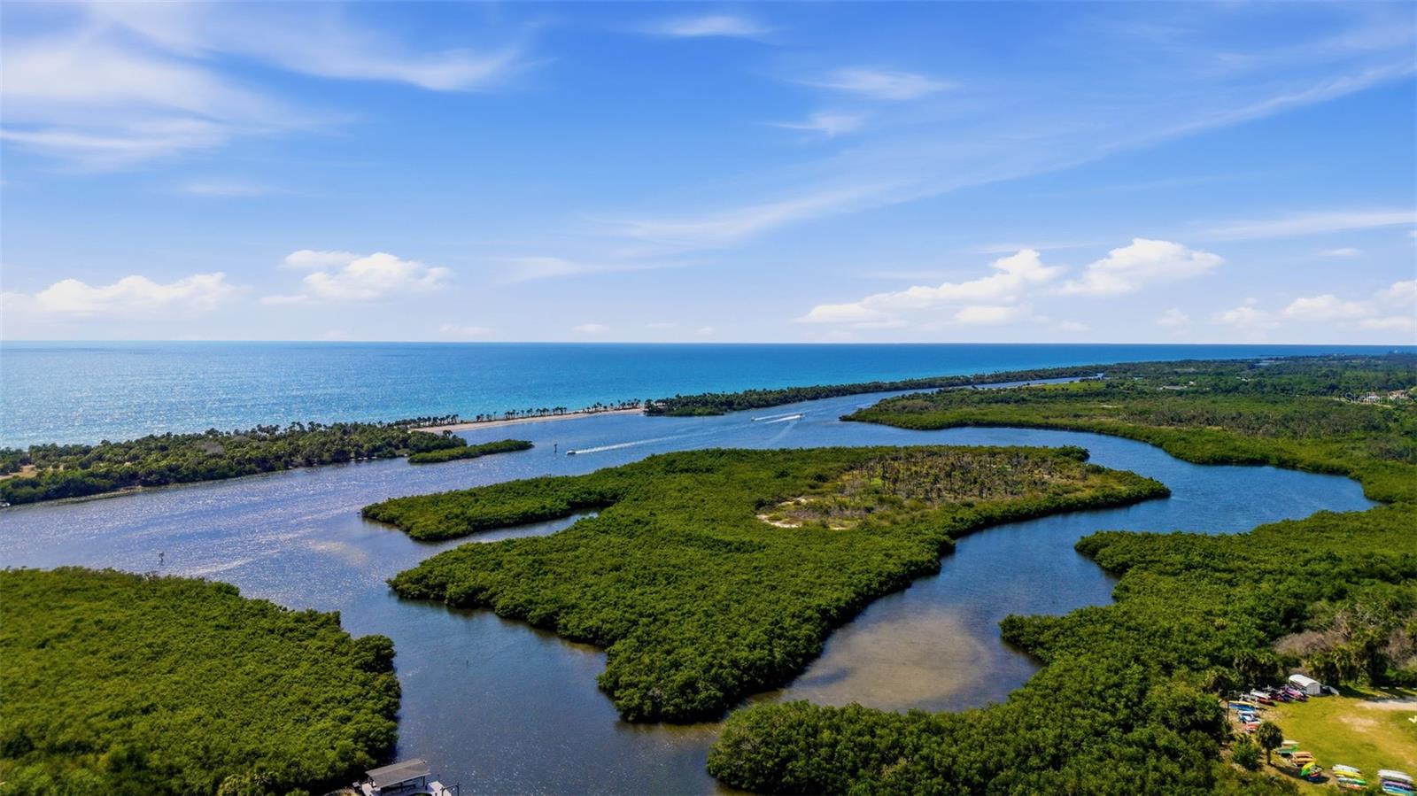 SOUTH VENICE - Residential