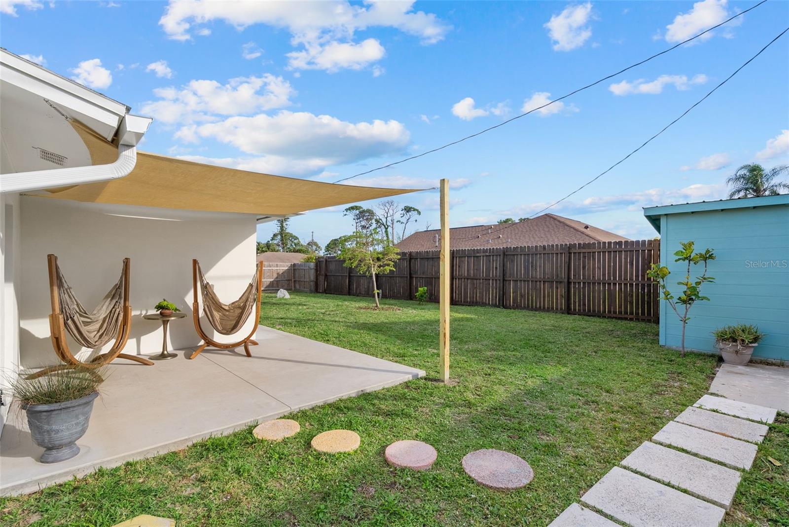 SOUTH VENICE - Residential