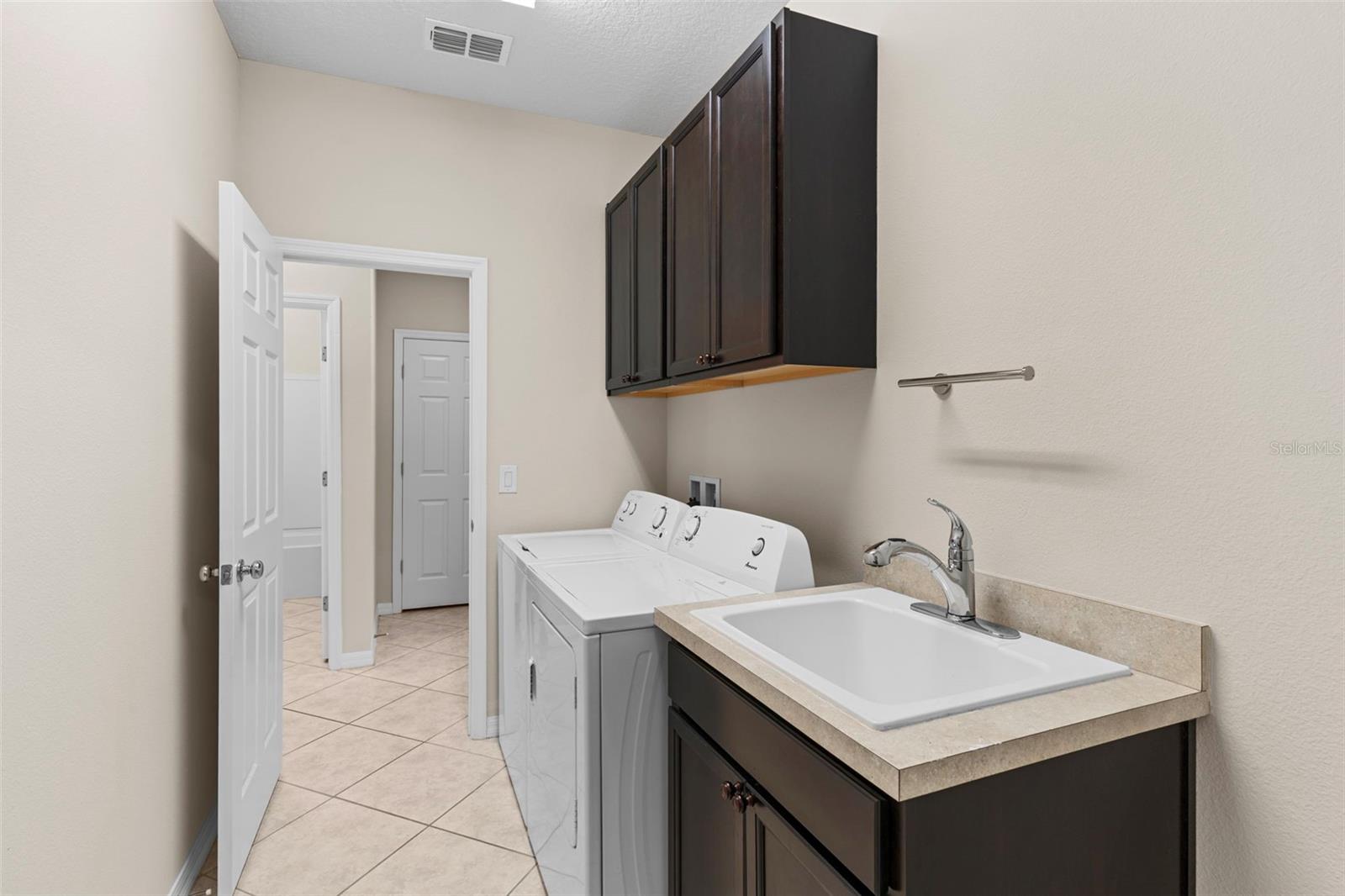 FOUNTAIN PARK PH 01 - Residential