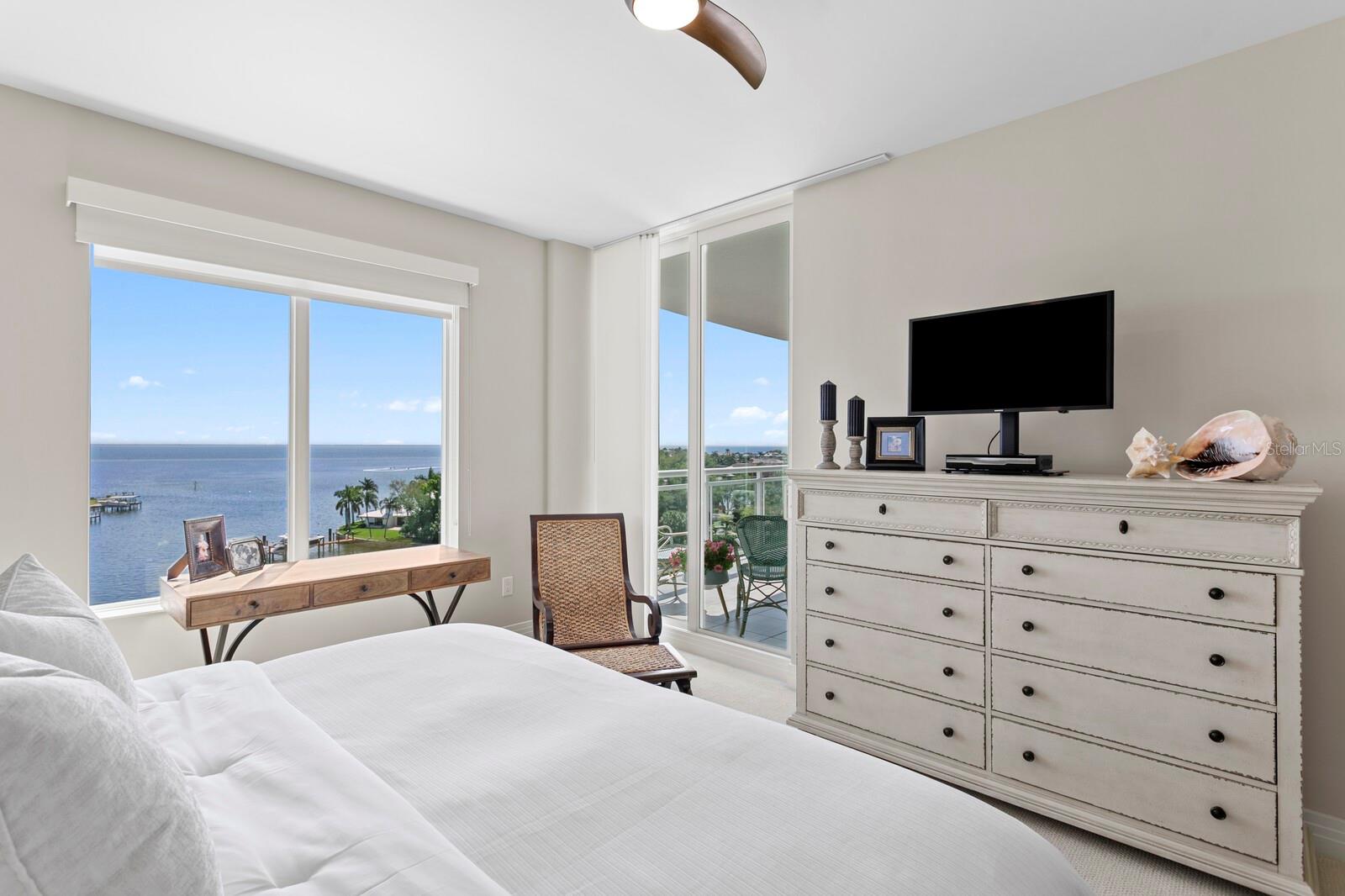 WATER CLUB SNELL ISLE CONDO - Residential