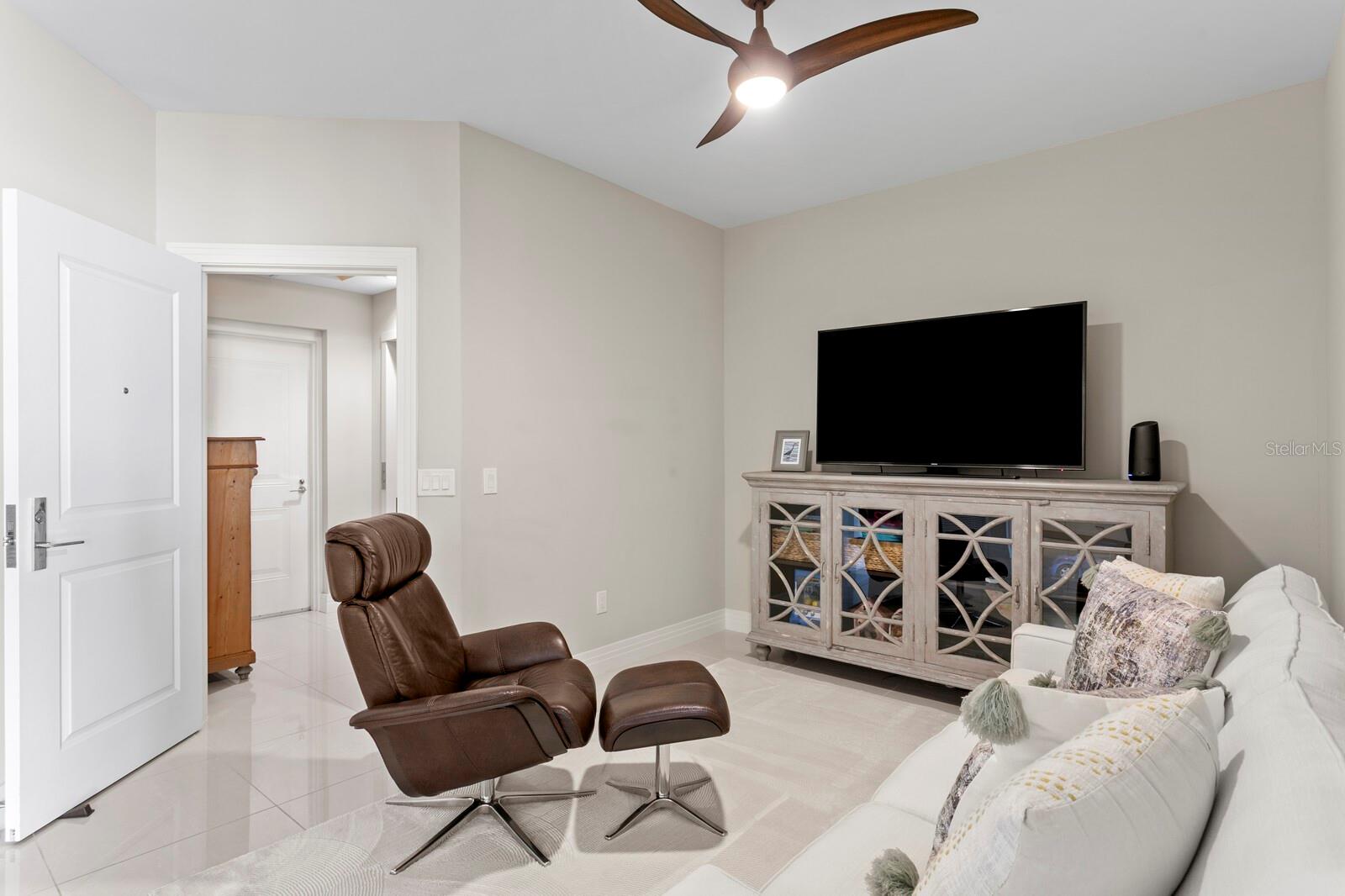 WATER CLUB SNELL ISLE CONDO - Residential