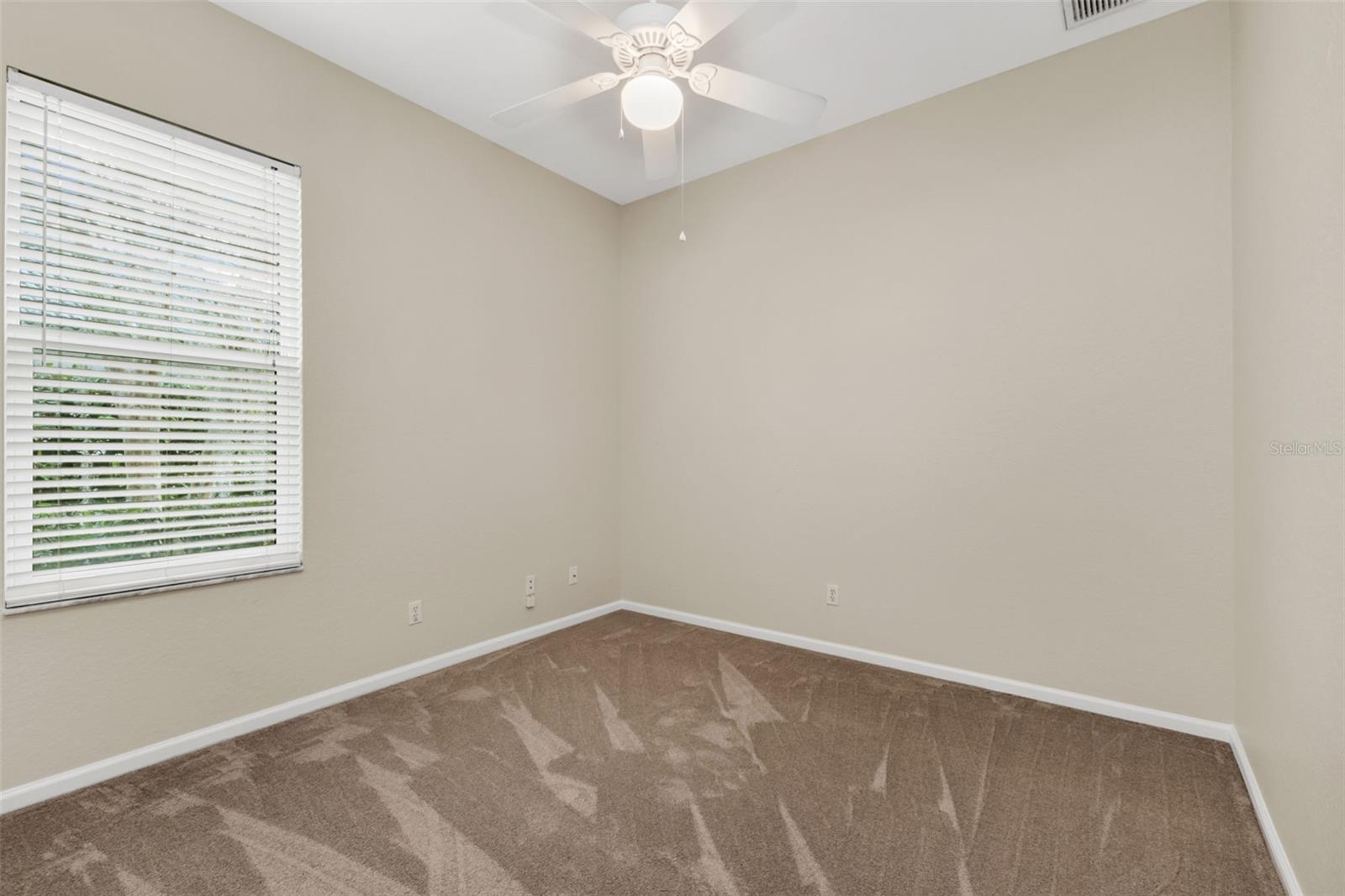 FAIRWAY LAKES AT RIVERWOOD - Residential