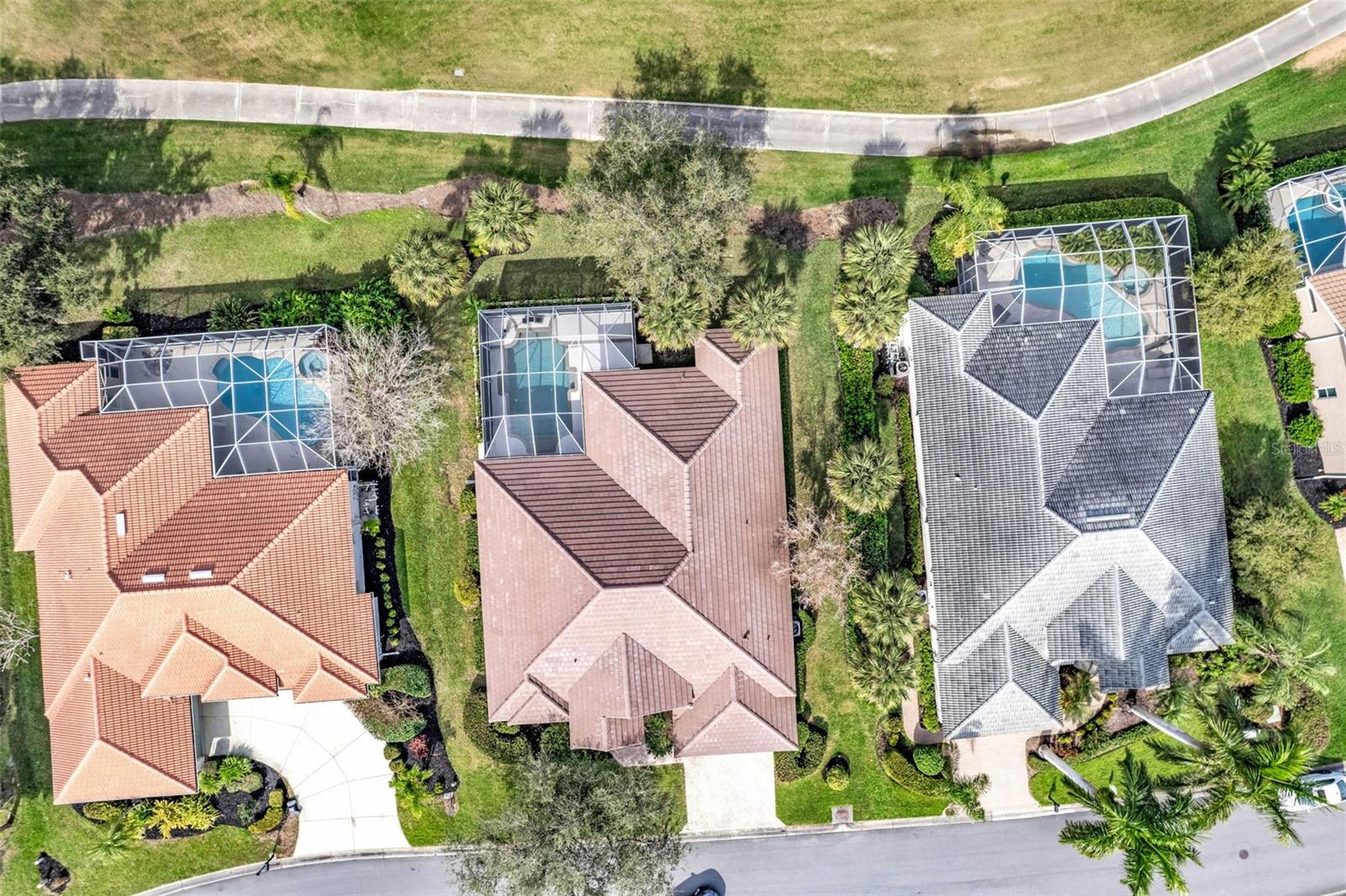 FAIRWAY LAKES AT RIVERWOOD - Residential