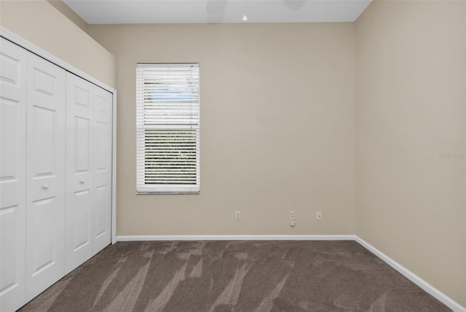 FAIRWAY LAKES AT RIVERWOOD - Residential