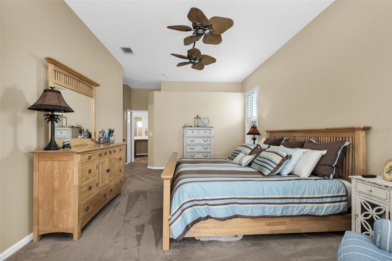 FAIRWAY LAKES AT RIVERWOOD - Residential