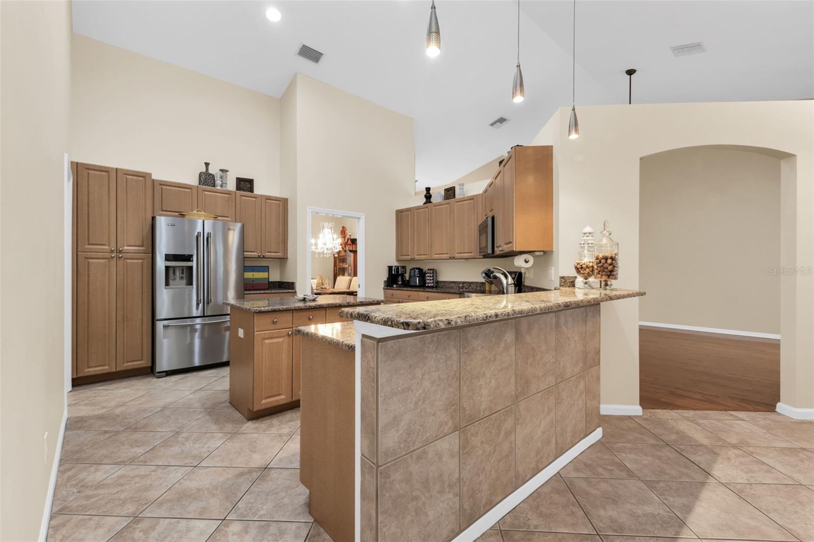 FAIRWAY LAKES AT RIVERWOOD - Residential