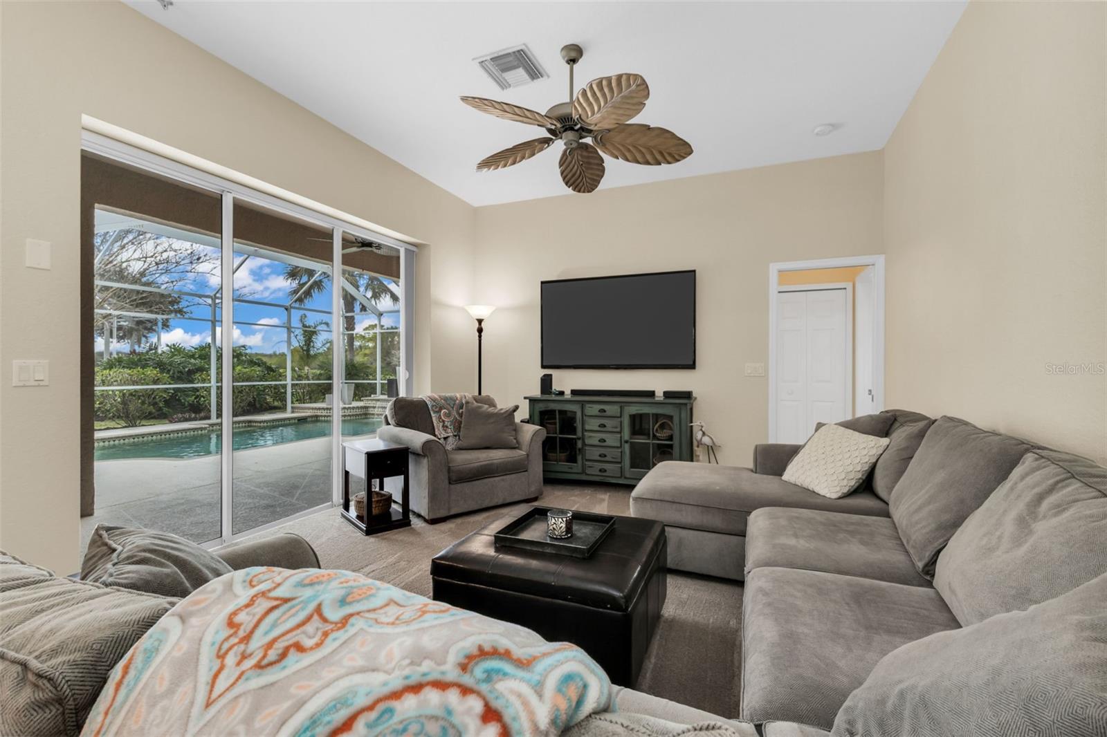 FAIRWAY LAKES AT RIVERWOOD - Residential