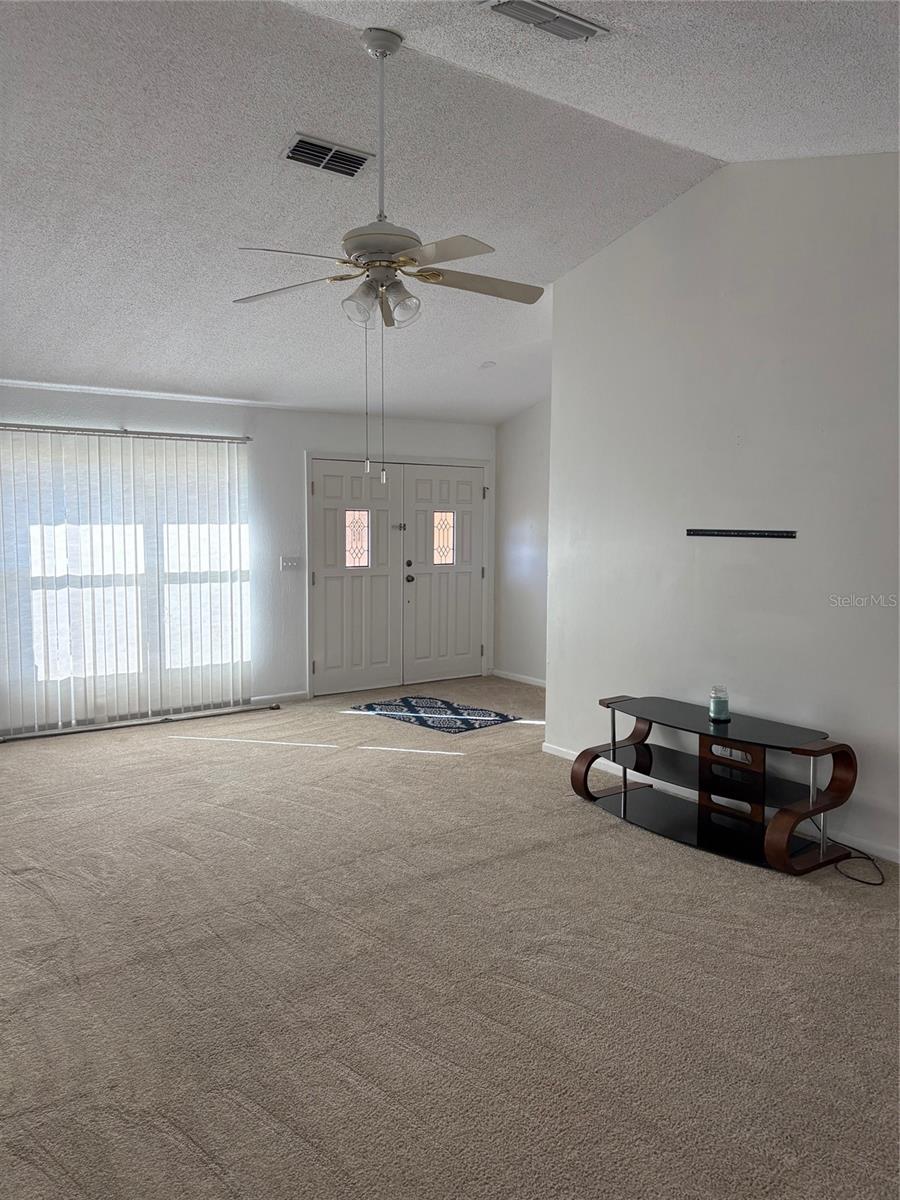 RAINBOW LAKES ESTATE - Residential