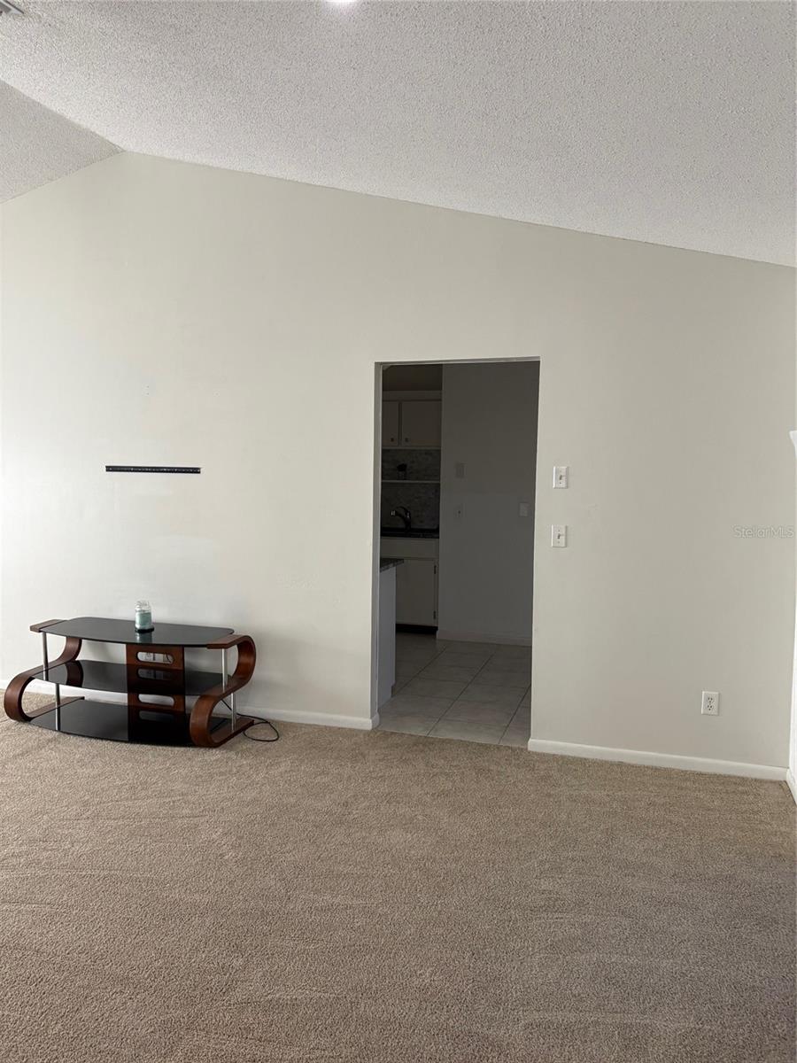 RAINBOW LAKES ESTATE - Residential