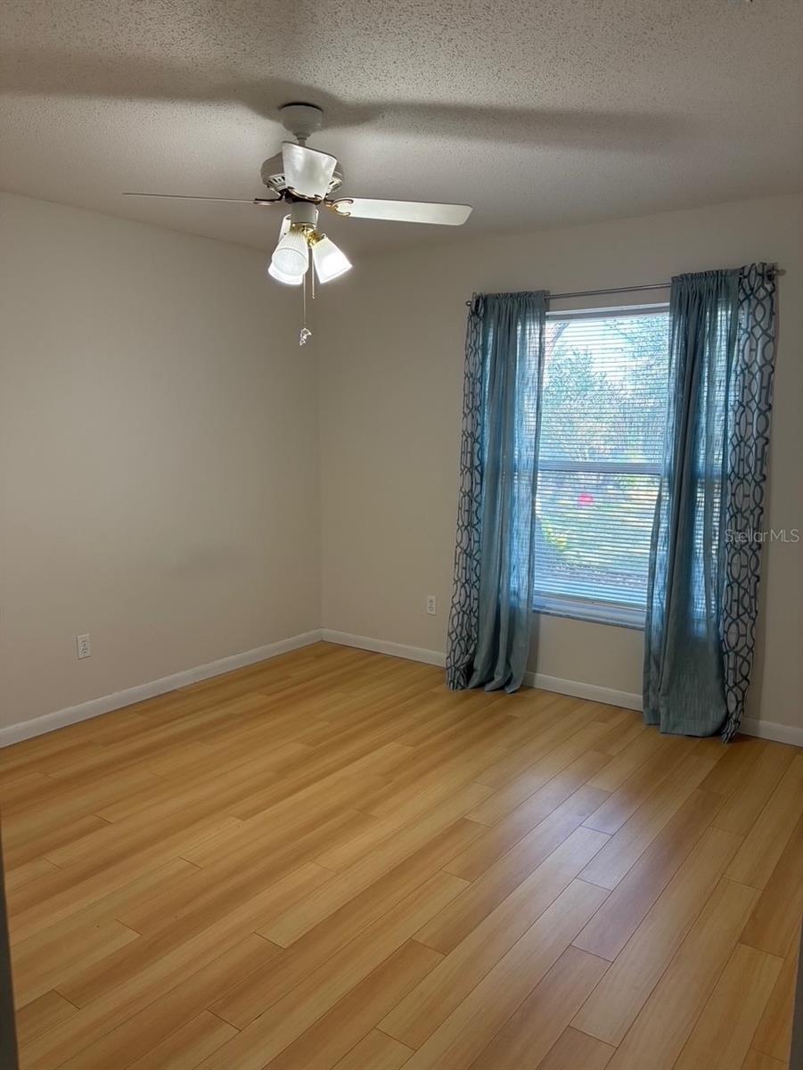 RAINBOW LAKES ESTATE - Residential