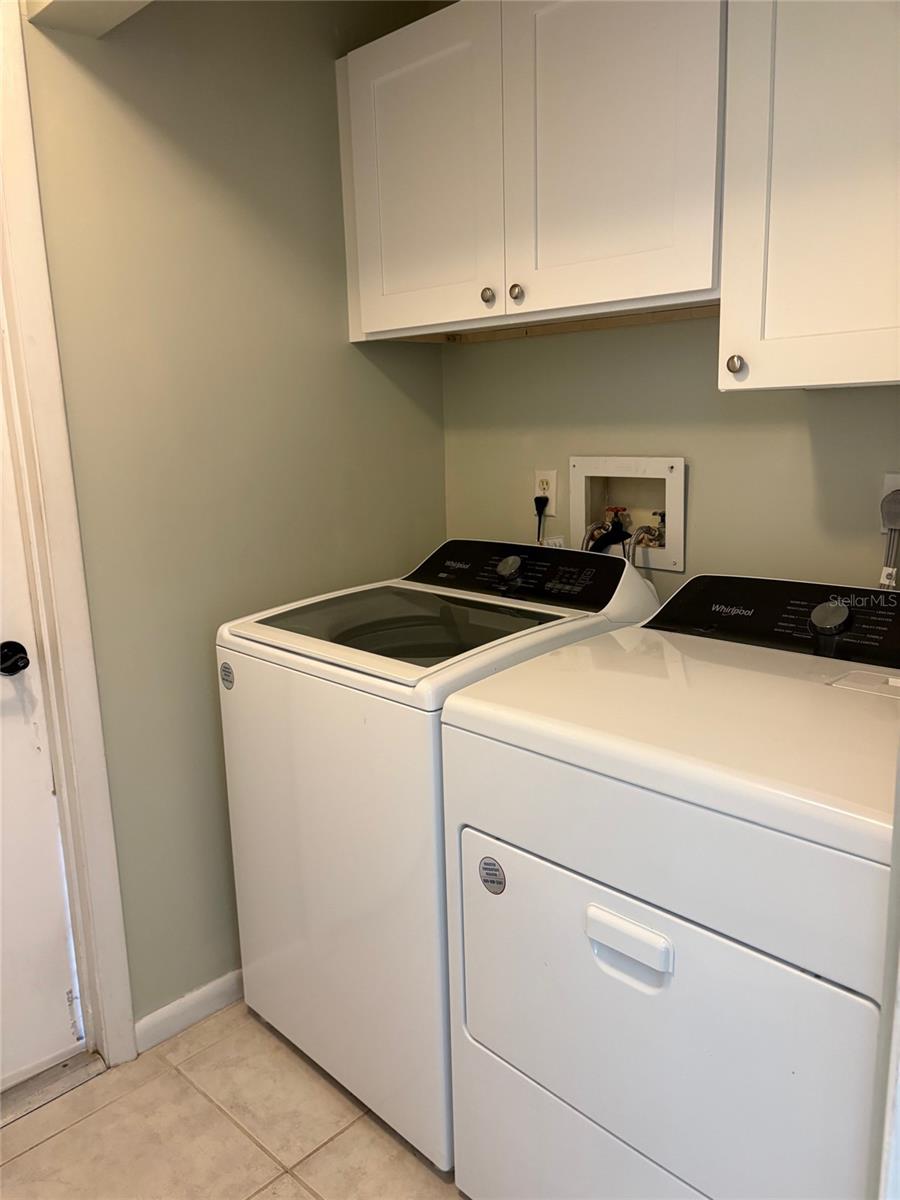 RAINBOW LAKES ESTATE - Residential