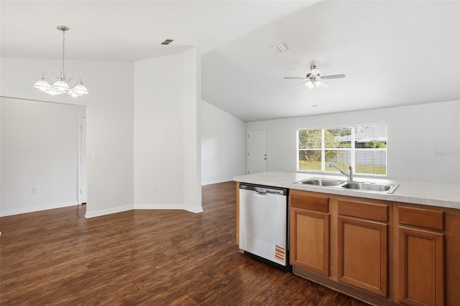 KRENSON OAKS - Residential