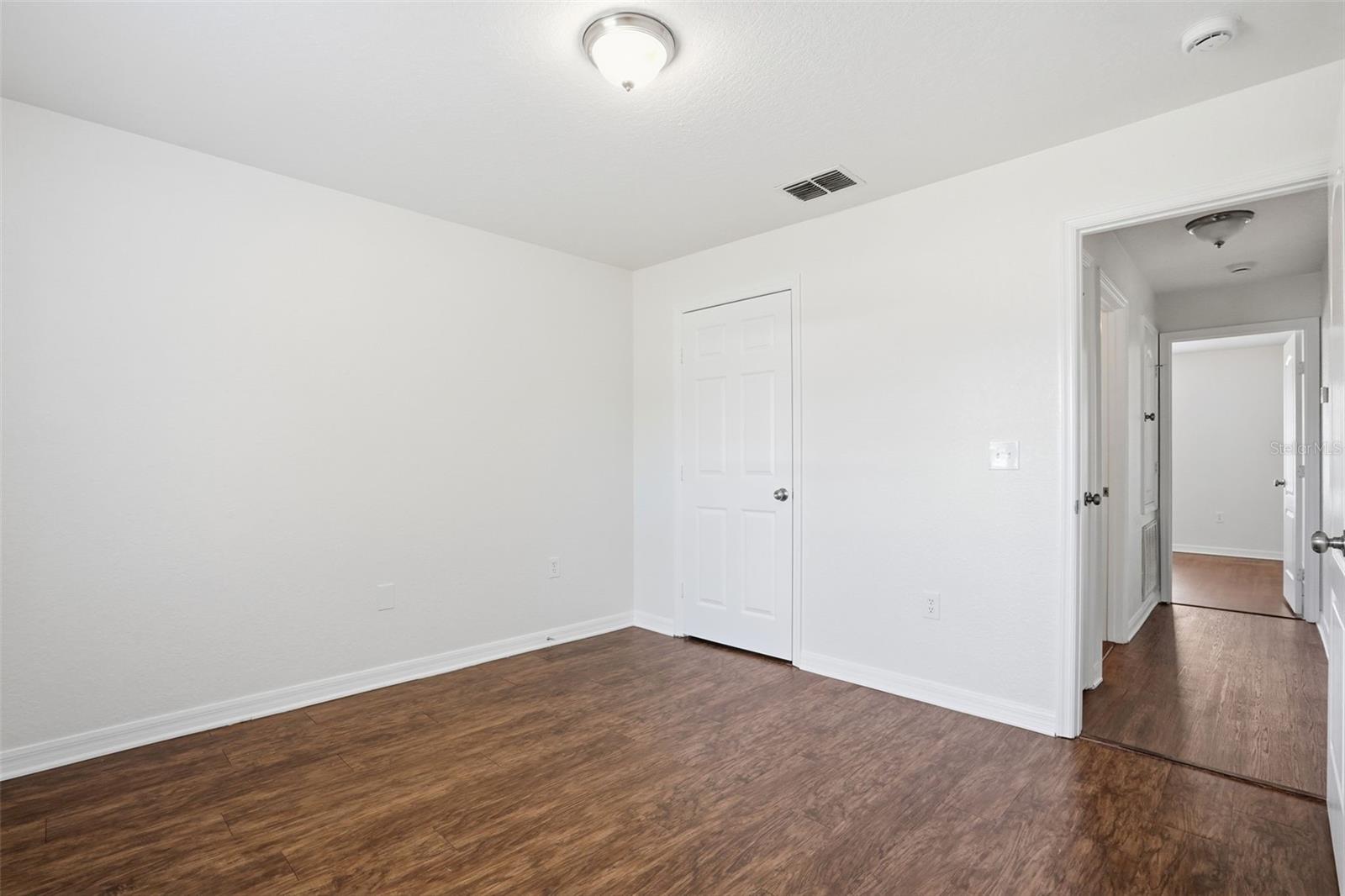 KRENSON OAKS - Residential