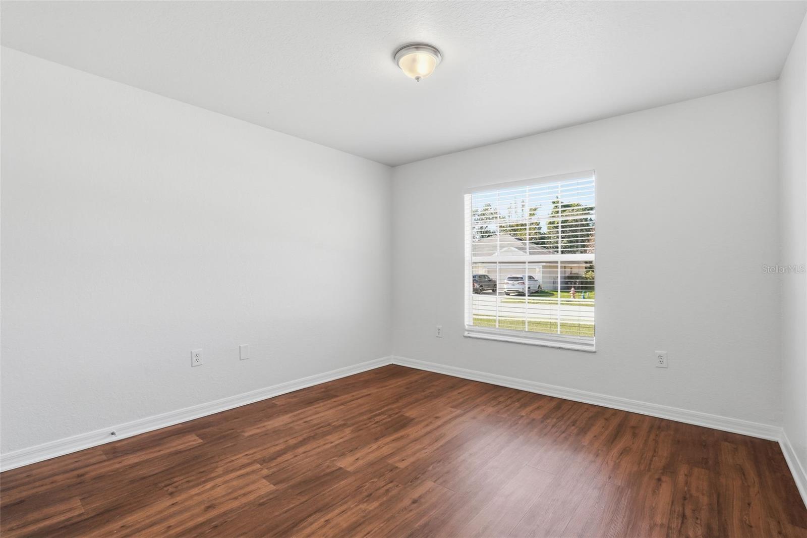 KRENSON OAKS - Residential