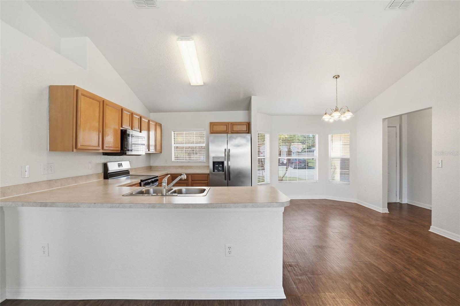 KRENSON OAKS - Residential