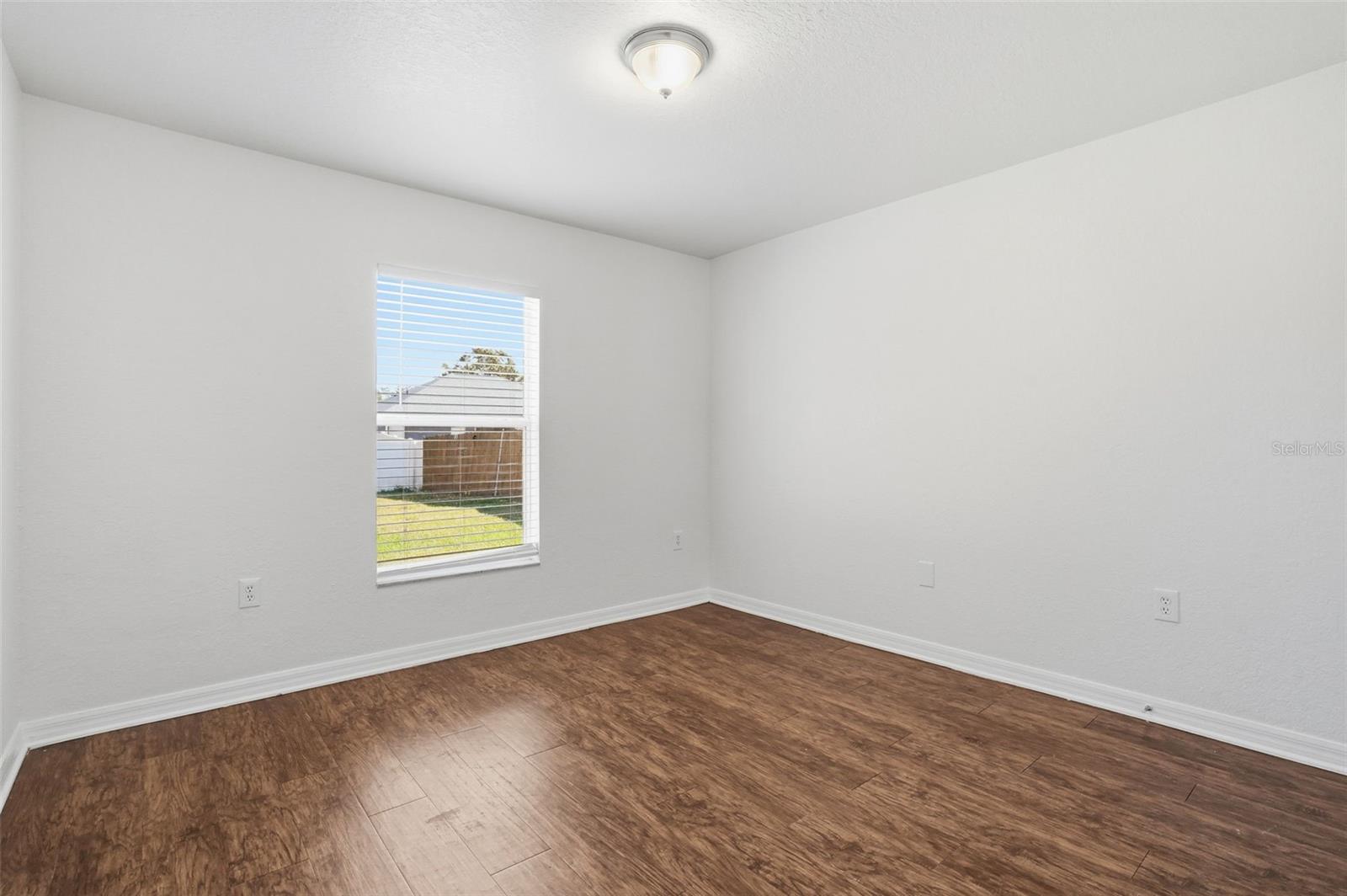 KRENSON OAKS - Residential