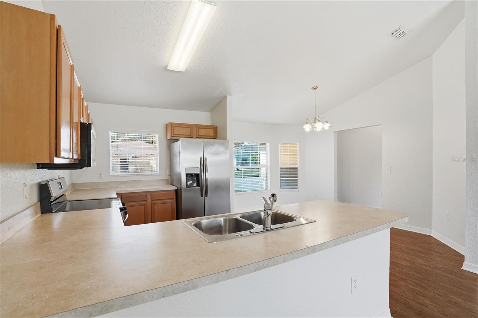 KRENSON OAKS - Residential