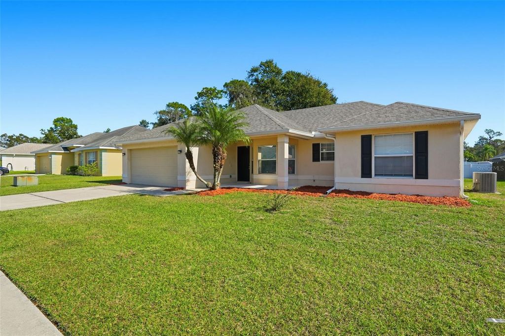 Photo of 6925 Krenson Oaks Street, Lakeland, FL 33810 (MLS # O6369562)