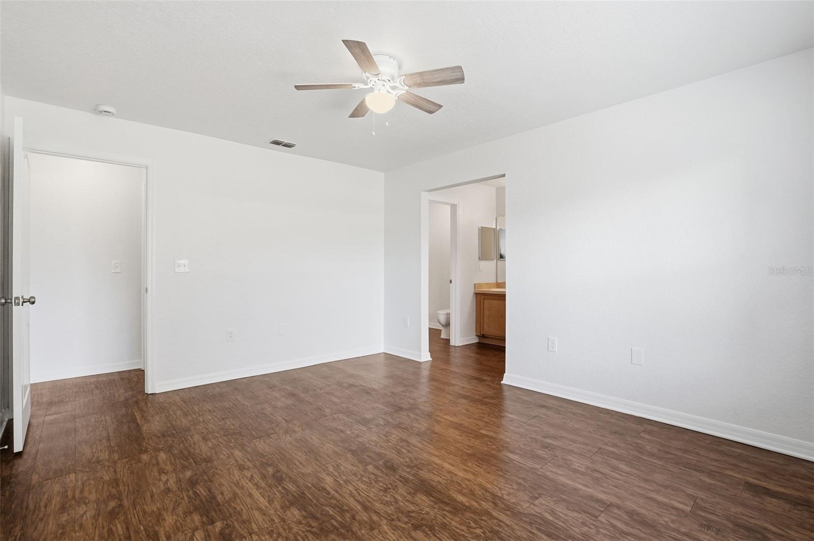 KRENSON OAKS - Residential