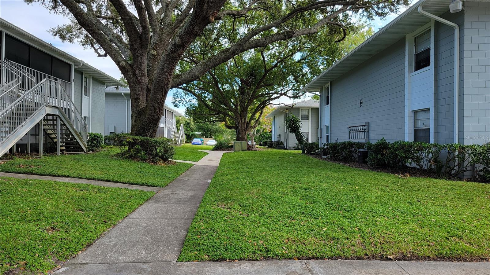 SANDLEWOOD CONDO - Residential