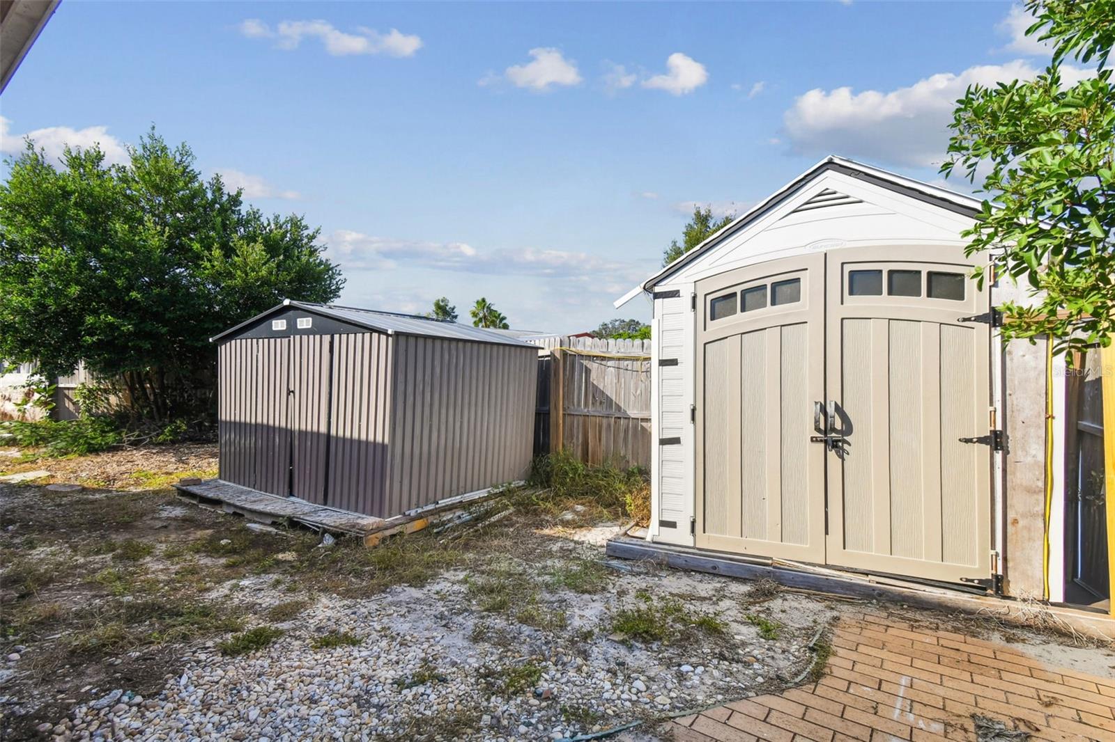 BEACON SQUARE - Residential