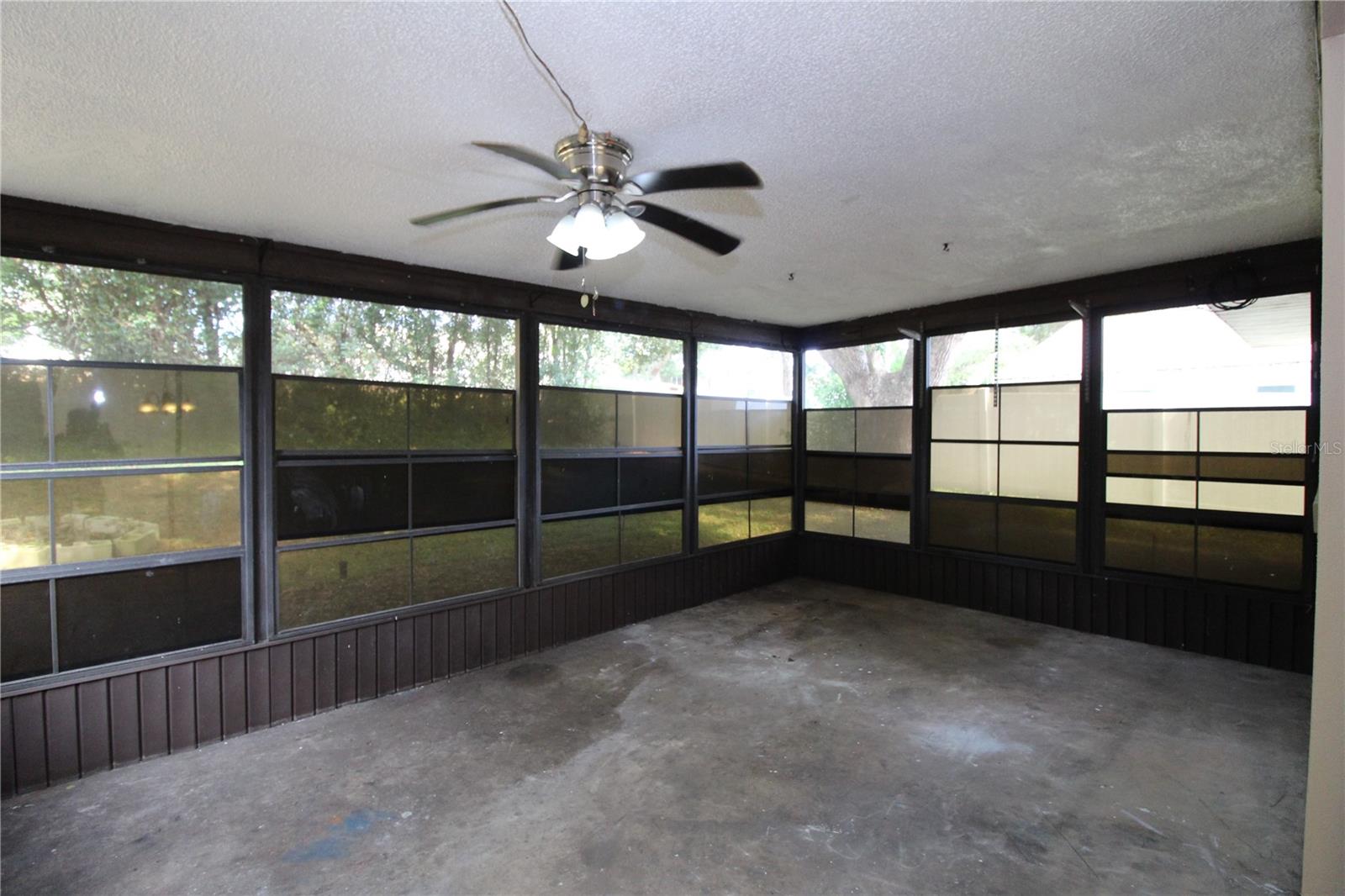 DELTONA LAKES UNIT 22 - Residential