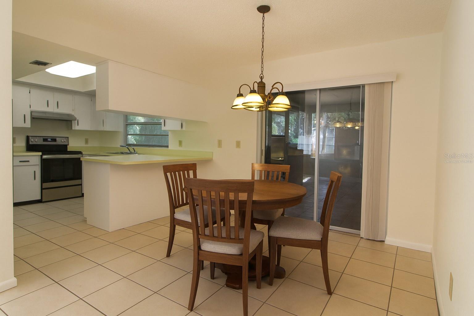 DELTONA LAKES UNIT 22 - Residential