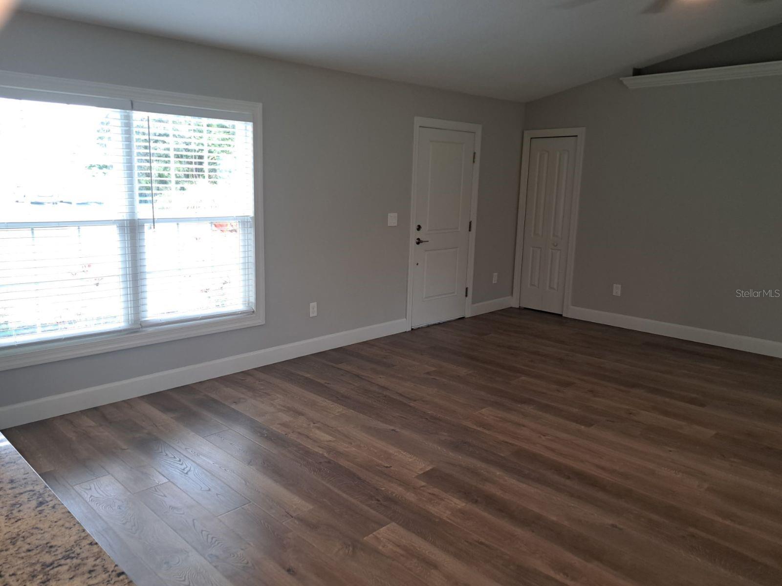 PORT CHARLOTTE SUB 09 - Residential Lease