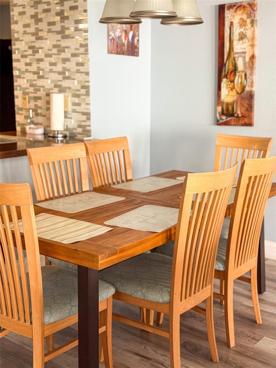 VILLAS AT SOMERSET THE - Residential